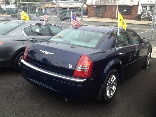 2005 Chrysler 300C C320w