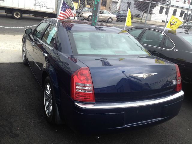 2005 Chrysler 300C C320w