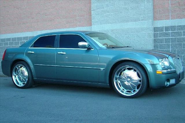 2005 Chrysler 300C GT LOW Miles