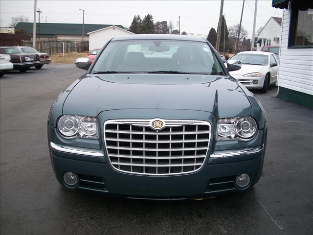 2005 Chrysler 300C SLT Luxury 4x4