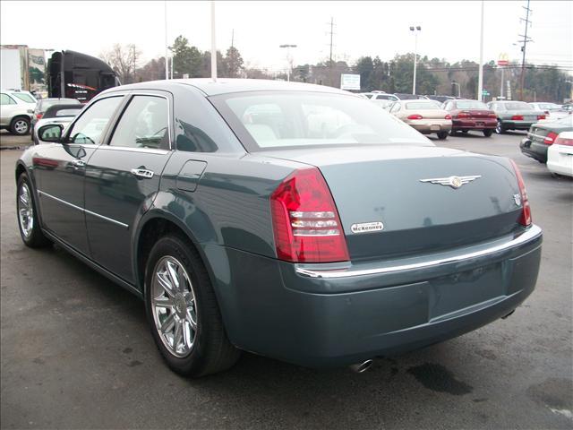 2005 Chrysler 300C SLT Luxury 4x4