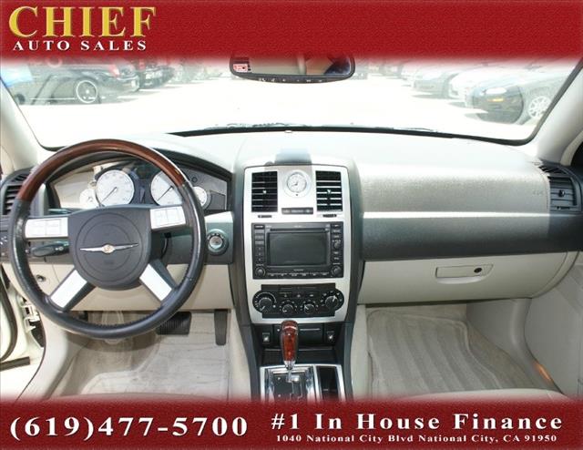 2005 Chrysler 300C SLT Luxury 4x4