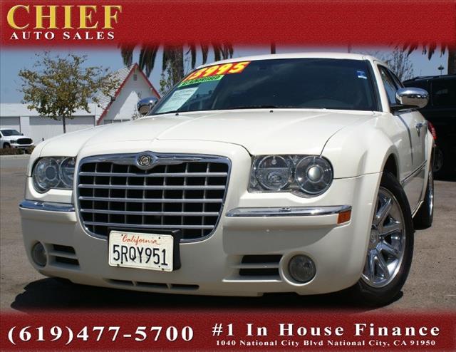 2005 Chrysler 300C SLT Luxury 4x4