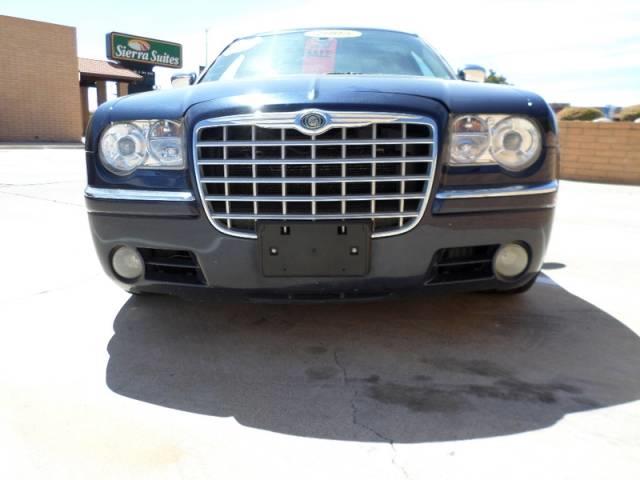 2005 Chrysler 300C 5-pass Ltd