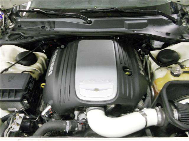 2005 Chrysler 300C 14 Box MPR