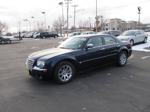 2005 Chrysler 300C Regular Cab