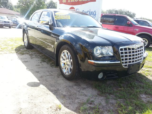 2005 Chrysler 300C Regular Cab