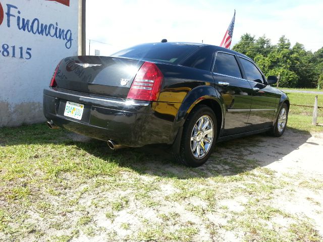 2005 Chrysler 300C Regular Cab