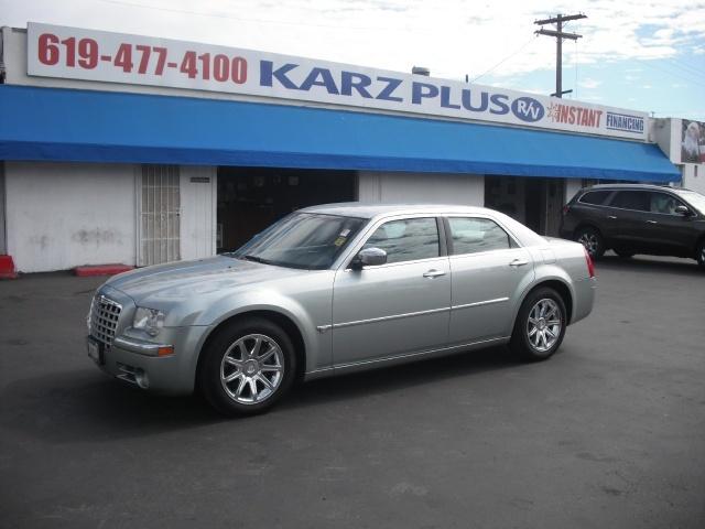 2005 Chrysler 300C Regular Cab