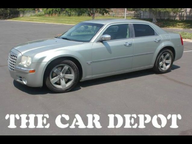 2005 Chrysler 300C Regular Cab