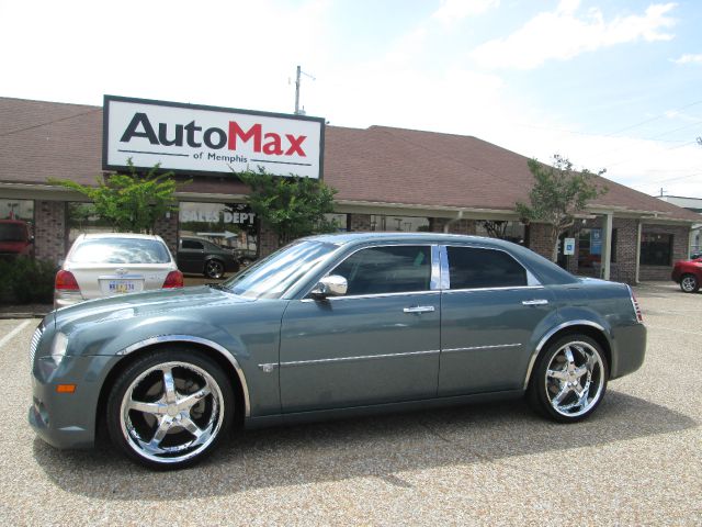 2005 Chrysler 300C 4x4 XLT