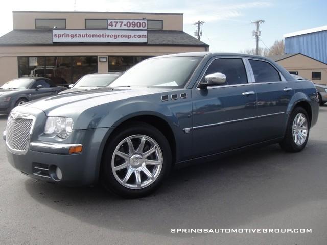 2005 Chrysler 300C C240 4dr Sdn 2.6L Sedan