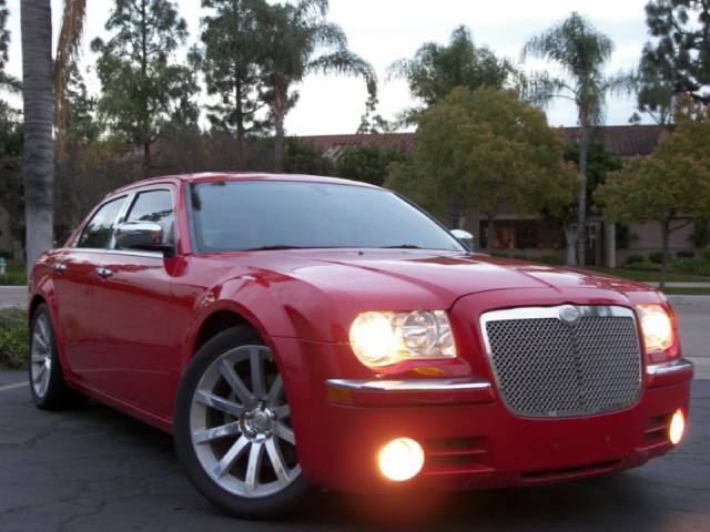 2005 Chrysler 300C 4x4 XLT