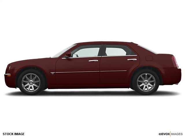 2005 Chrysler 300C Regular Cab