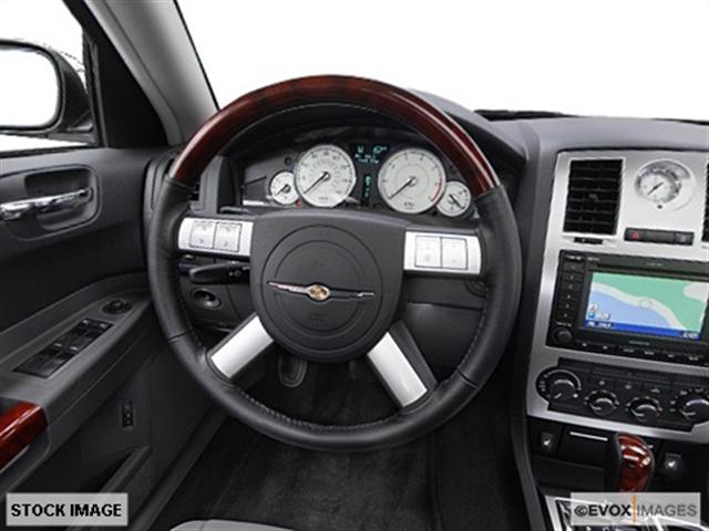 2005 Chrysler 300C Regular Cab