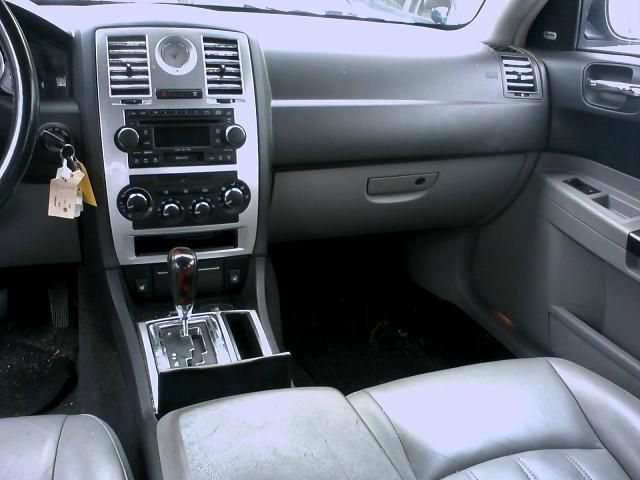 2006 Chrysler 300C Regular Cab