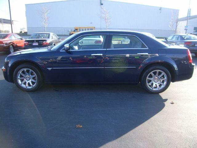 2006 Chrysler 300C GT LOW Miles