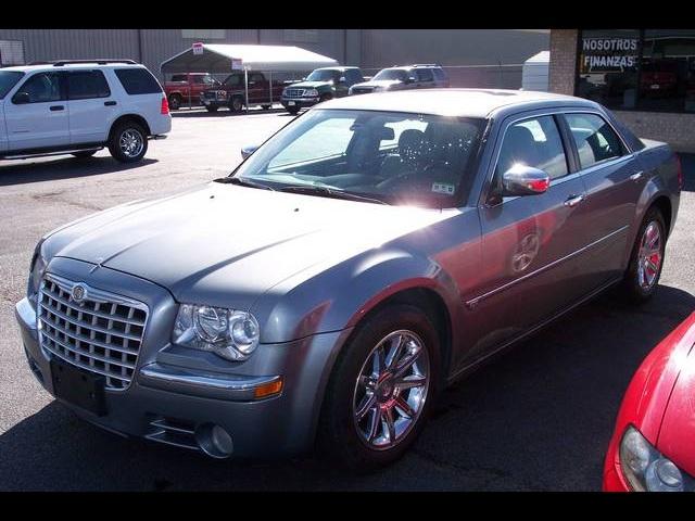 2006 Chrysler 300C Regular Cab