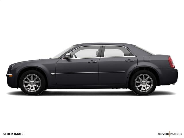 2006 Chrysler 300C Regular Cab