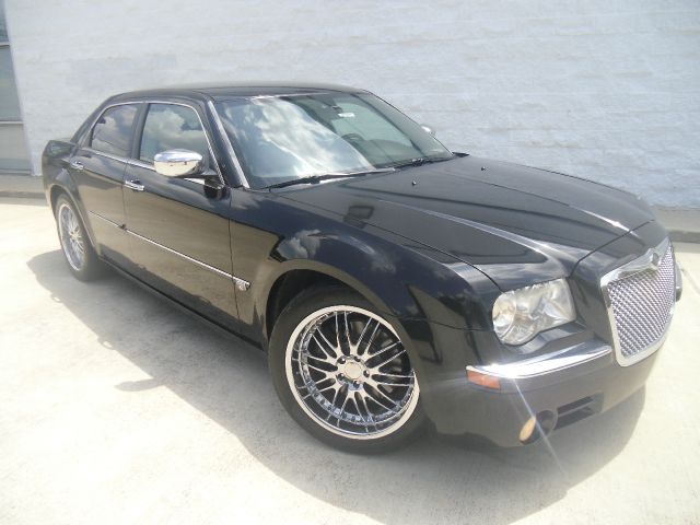 2006 Chrysler 300C Regular Cab