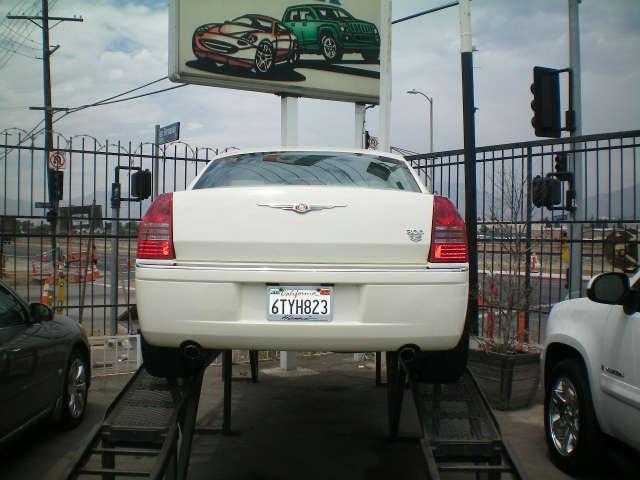 2006 Chrysler 300C Regular Cab