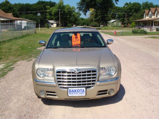 2006 Chrysler 300C Regular Cab