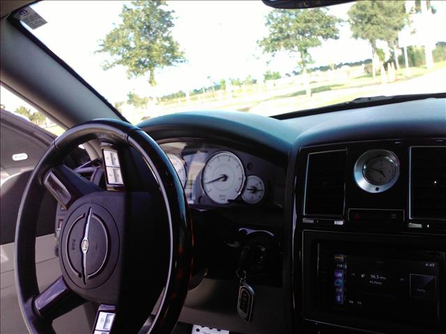 2006 Chrysler 300C Premium