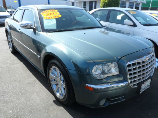 2006 Chrysler 300C Regular Cab