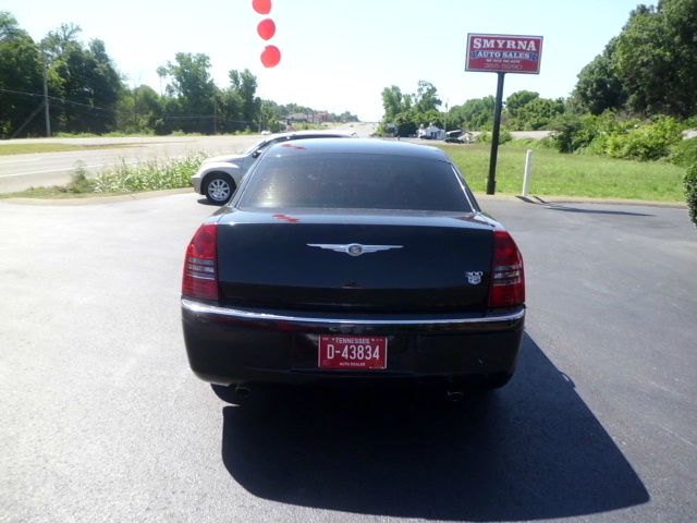 2006 Chrysler 300C Regular Cab