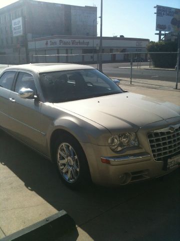 2006 Chrysler 300C Regular Cab