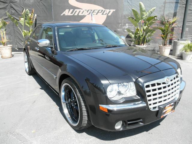 2006 Chrysler 300C Unknown