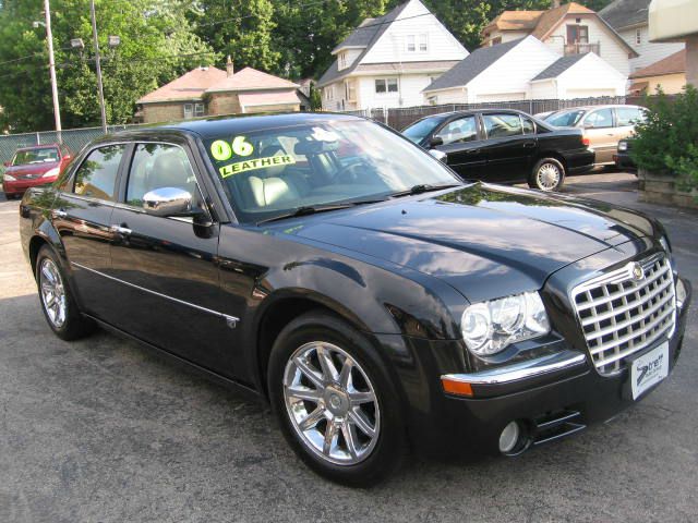 2006 Chrysler 300C Regular Cab