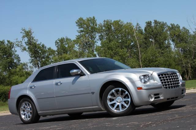 2006 Chrysler 300C Unknown