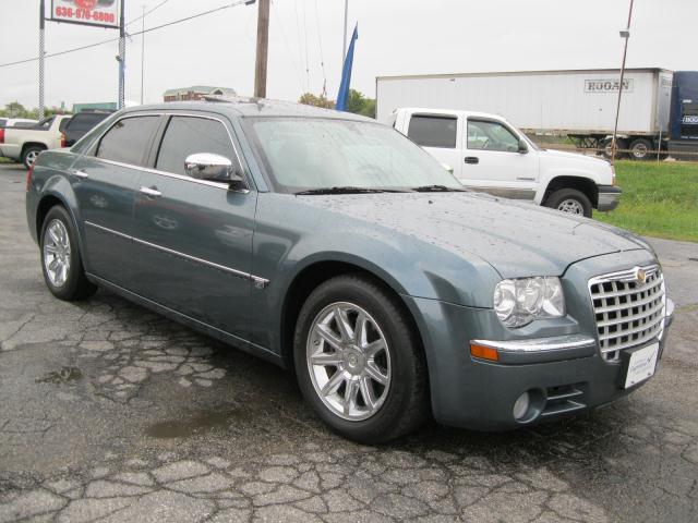 2006 Chrysler 300C Regular Cab