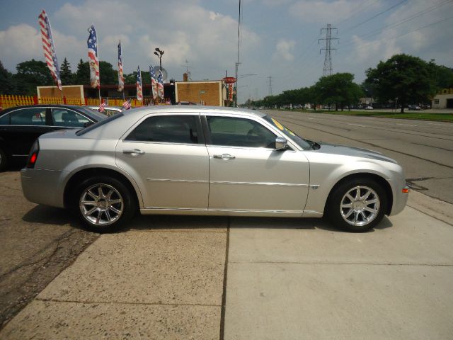 2006 Chrysler 300C Regular Cab