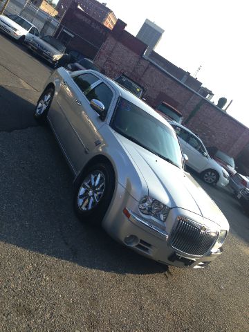 2006 Chrysler 300C Regular Cab