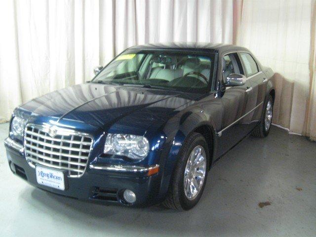 2006 Chrysler 300C Regular Cab