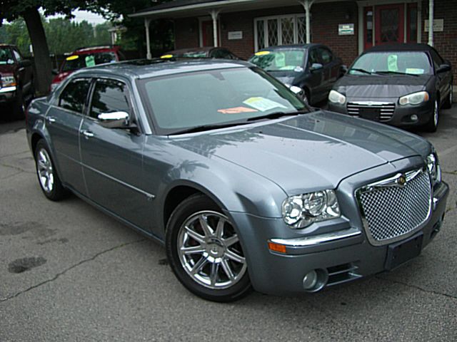 2006 Chrysler 300C Regular Cab