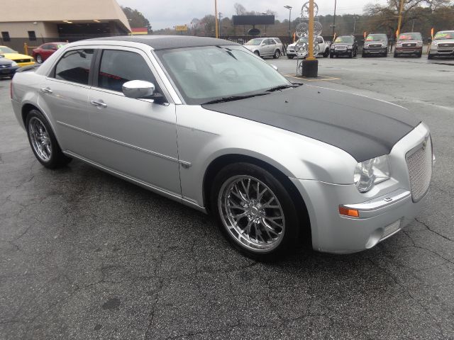 2006 Chrysler 300C Regular Cab