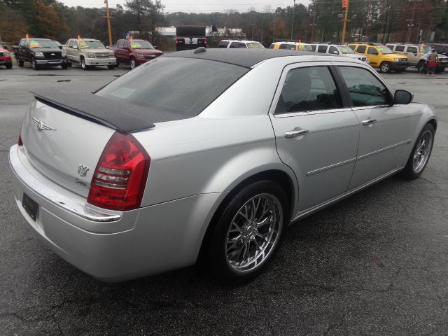 2006 Chrysler 300C Regular Cab