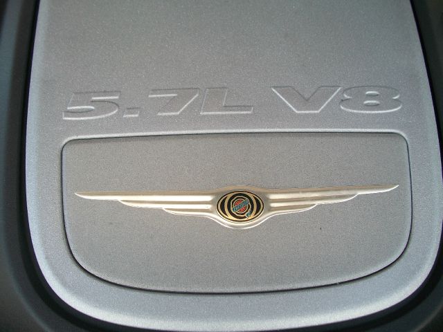 2006 Chrysler 300C Regular Cab