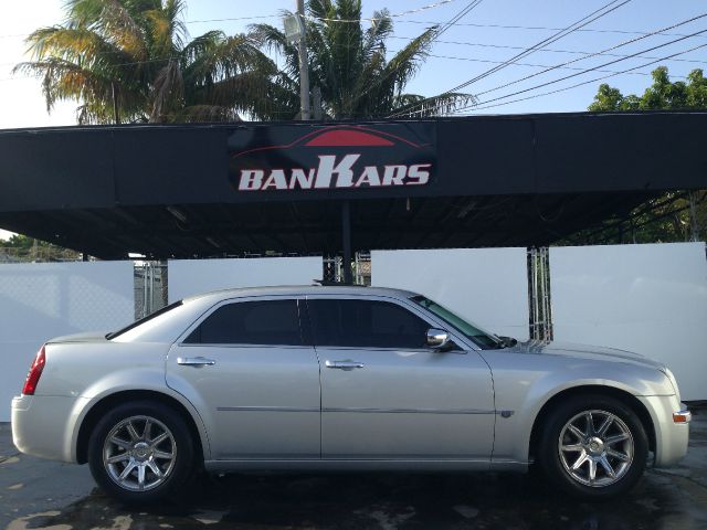 2006 Chrysler 300C Lariat Supercab 4x4