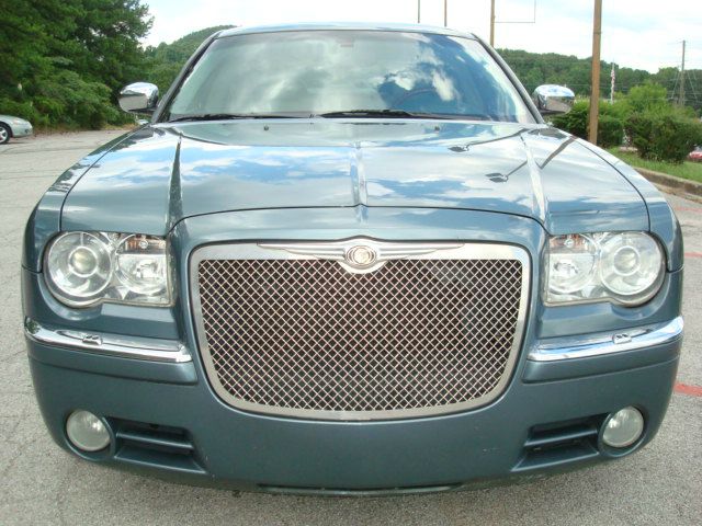 2006 Chrysler 300C Regular Cab