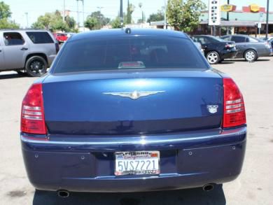 2006 Chrysler 300C Regular Cab