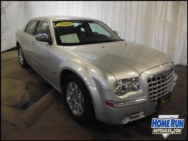 2006 Chrysler 300C Regular Cab