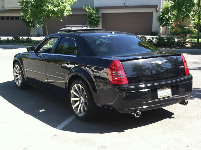 2006 Chrysler 300C GT LOW Miles