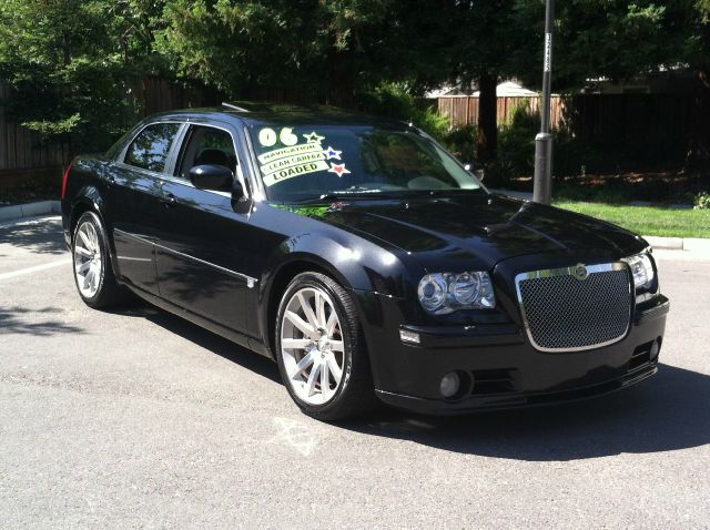 2006 Chrysler 300C GT LOW Miles