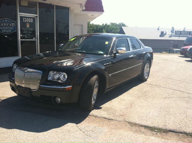 2006 Chrysler 300C Regular Cab