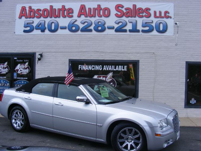 2006 Chrysler 300C Regular Cab