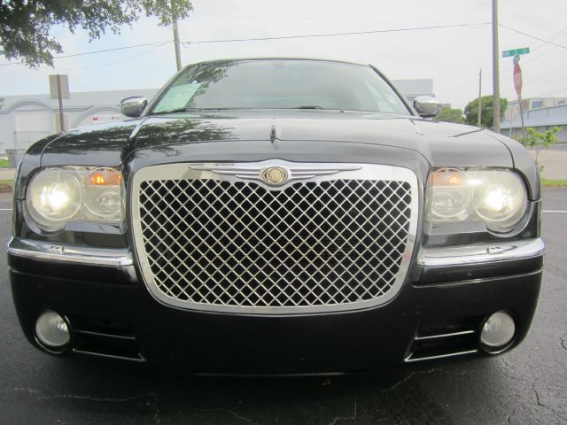 2006 Chrysler 300C Regular Cab